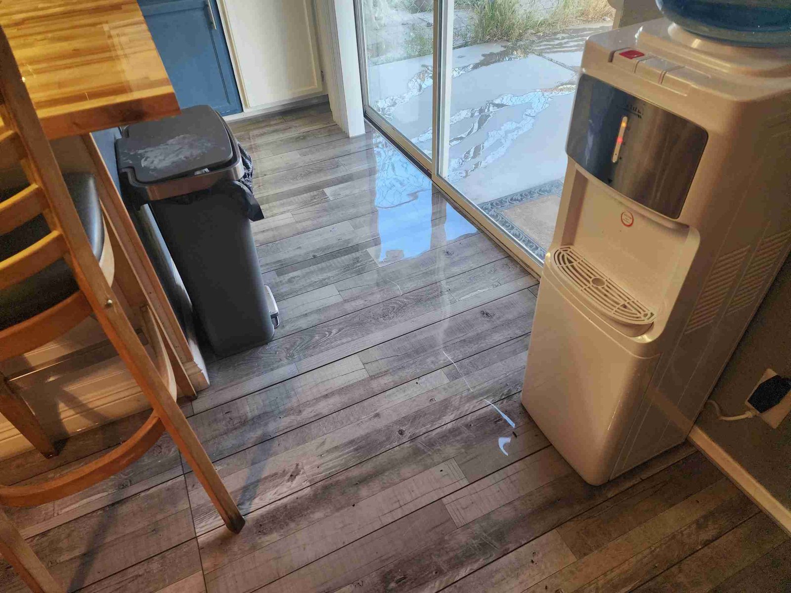 Water Mitigation Lake Havasu City extraction and cleanup project