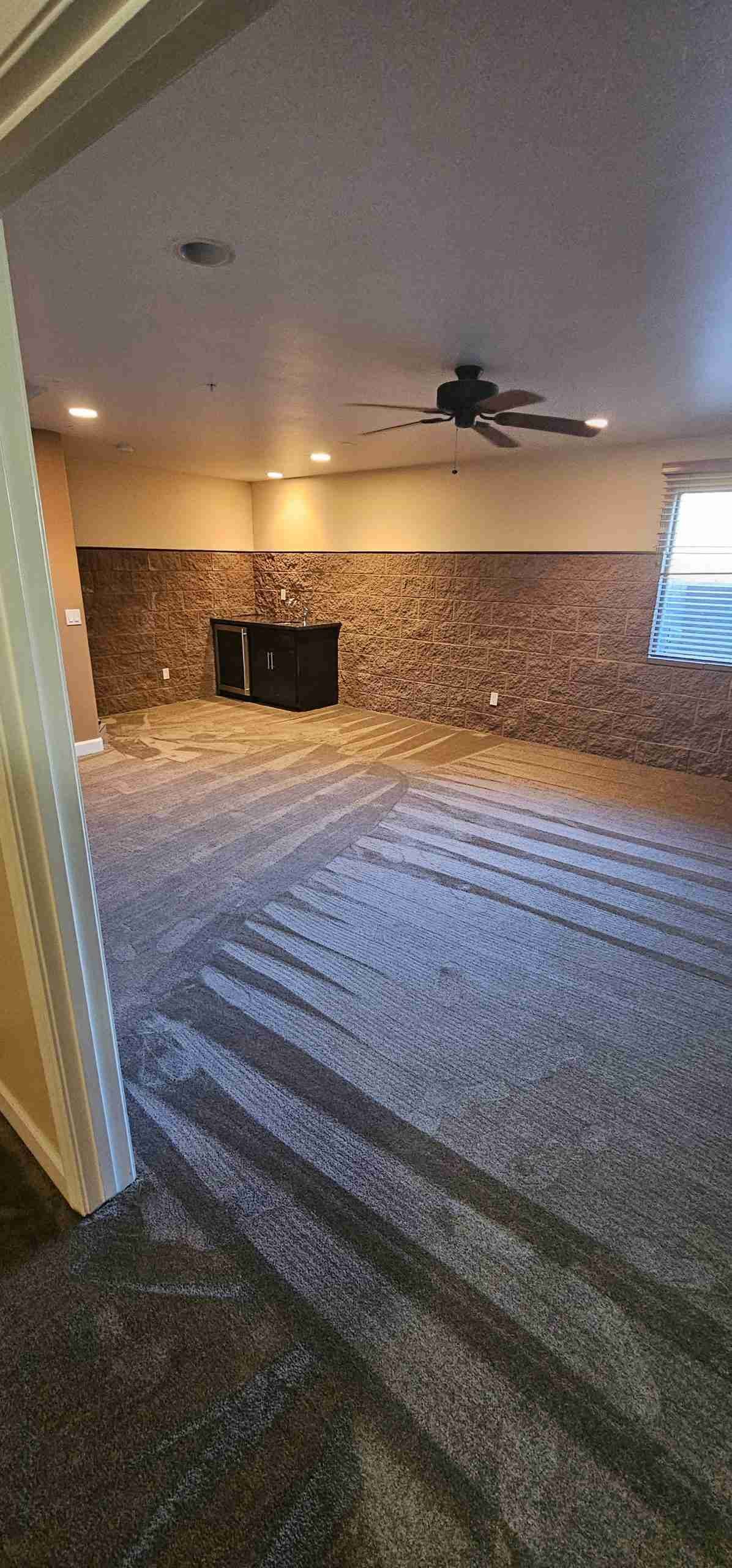 Flood damage restoration service by Rapid Response Flood Restoration in Arizona and Nevada